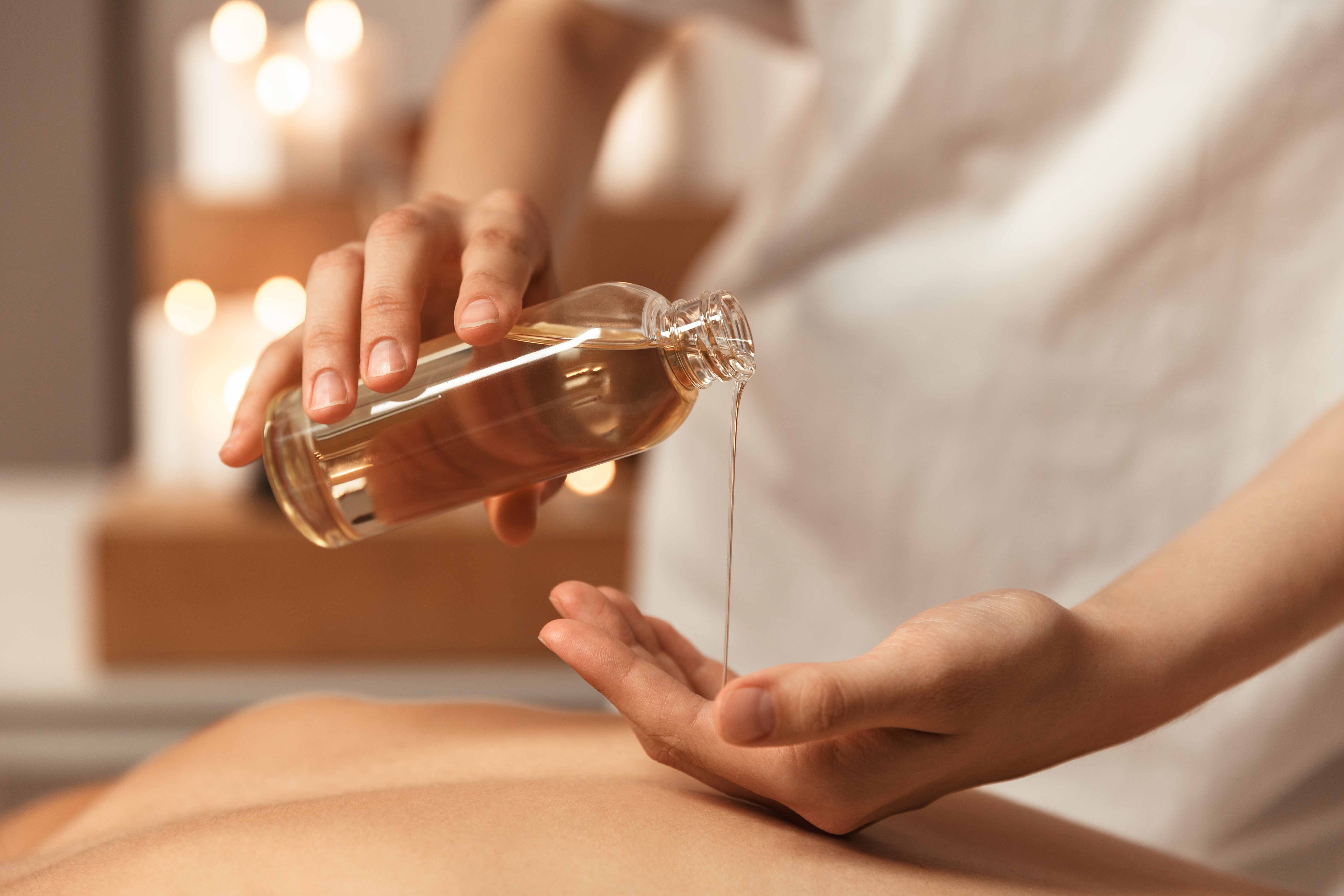 the-importance-of-body-oil-in-sk